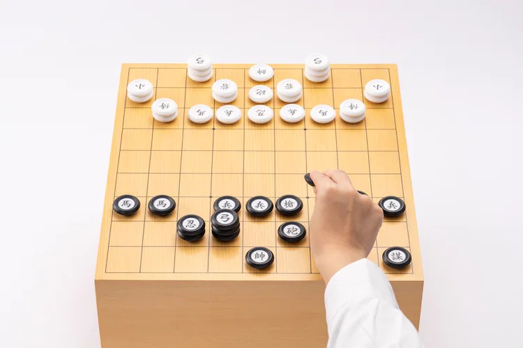 獵人》棋盤競技「軍儀棋」實體商品化，跟蟻王下一場棋吧🐜 | 4Gamers